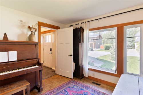 1915 Aspen Crescent, Revelstoke, BC 