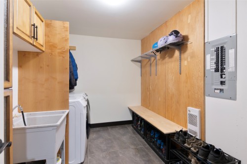 1915 Aspen Crescent, Revelstoke, BC 