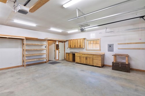 1915 Aspen Crescent, Revelstoke, BC 
