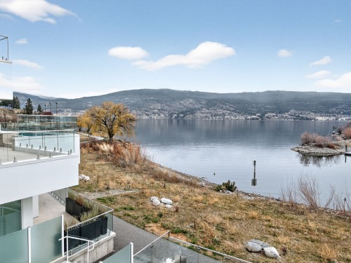 202-13415 Lakeshore Drive, Summerland, BC 