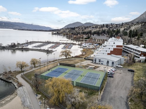202-13415 Lakeshore Drive, Summerland, BC 