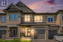 756 CAIRN CRESCENT Ottawa, ON K1W 0P4