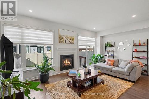 756 Cairn Crescent, Ottawa, ON 