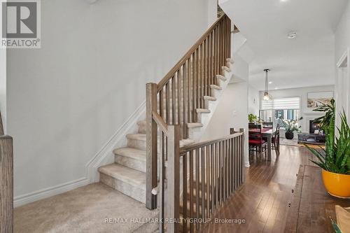 756 Cairn Crescent, Ottawa, ON 