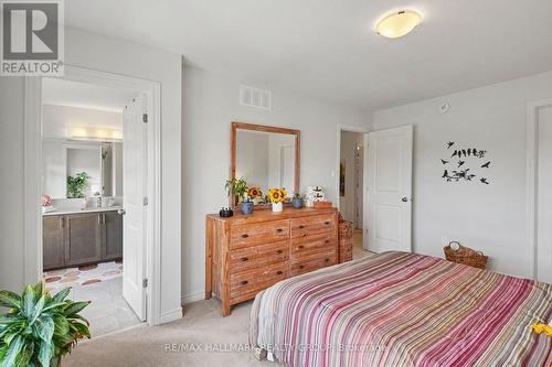 756 Cairn Crescent, Ottawa, ON 
