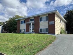 6 Randall Avenue  Halifax, NS B3M 1E2