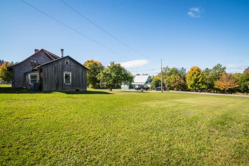 Cour - 192 Rue Galarneau, Saint-Pacôme, QC 