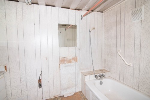 Salle de bains - 192 Rue Galarneau, Saint-Pacôme, QC 