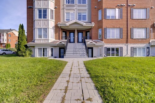 Extérieur - 3-5605 Boul. Chevrier, Brossard, QC 