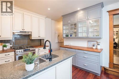 207 Waterloo Street N, Cambridge, ON 