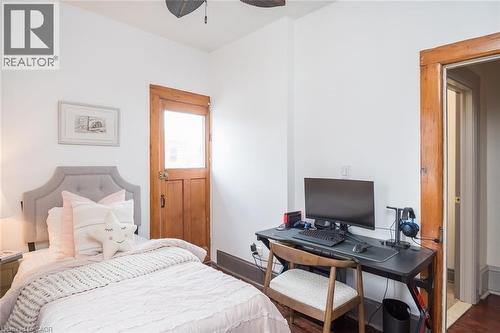207 Waterloo Street N, Cambridge, ON 