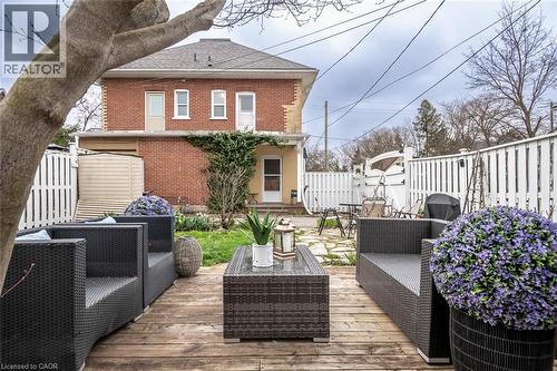 207 Waterloo Street N, Cambridge, ON 