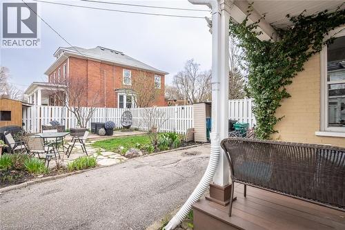 207 Waterloo Street N, Cambridge, ON 