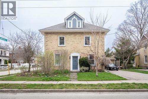 207 Waterloo Street N, Cambridge, ON 