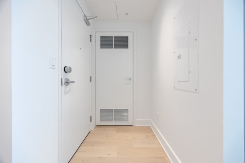 906-1000 Rue André-Prévost , Montréal (Verdun/Île-des-Soeurs), QC H3E 0G2 2