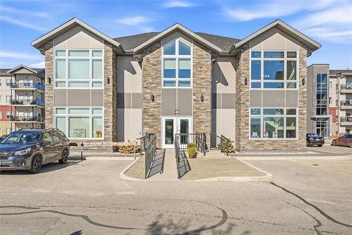 204-50 Philip Lee Dr, Winnipeg, MB 