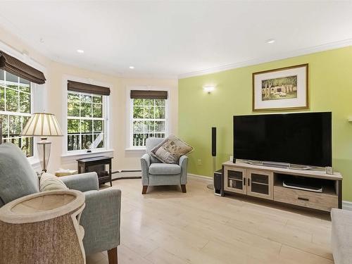 1270 Elise Victoria Drive, Windsor Junction, NS 