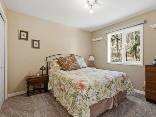 764 Cassiar Place, Kelowna, BC 