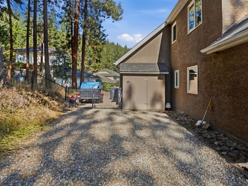 764 Cassiar Place, Kelowna, BC 