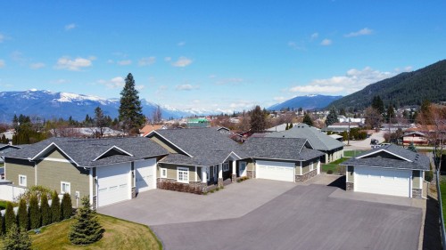 1808 Erickson Road, Creston, BC 
