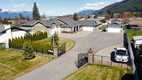 1808 Erickson Road, Creston, BC 
