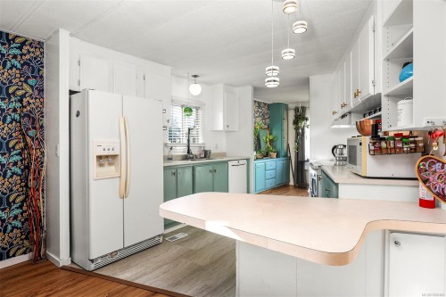 2205 4Th St East, Courtenay, BC 