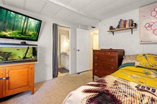 2205 4Th St East, Courtenay, BC 
