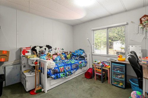 2205 4Th St East, Courtenay, BC 