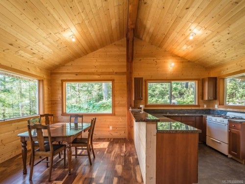 61 Spring Bay Rd, Lasqueti Island, BC 