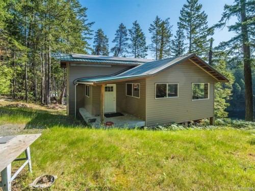 61 Spring Bay Rd, Lasqueti Island, BC 