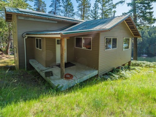 61 Spring Bay Rd, Lasqueti Island, BC 