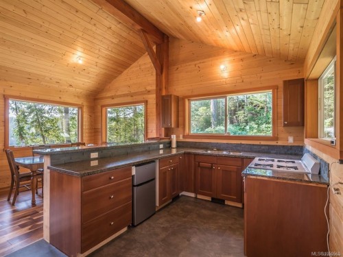 61 Spring Bay Rd, Lasqueti Island, BC 