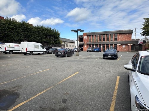 #2-942 Hillside Ave, Victoria, BC 