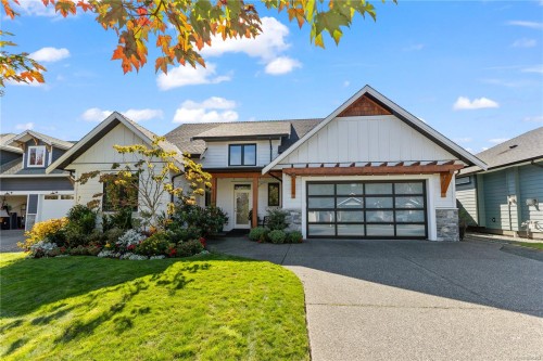 711 Salal St, Campbell River, BC 