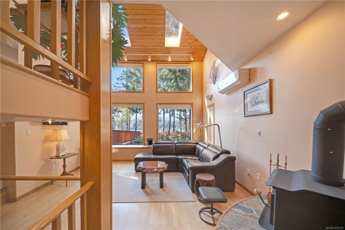 4845 Brenton Page Rd, Ladysmith, BC 