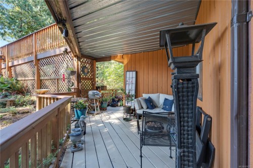 4845 Brenton Page Rd, Ladysmith, BC 