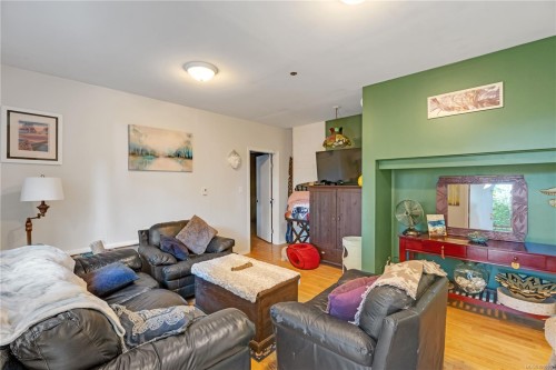 4845 Brenton Page Rd, Ladysmith, BC 