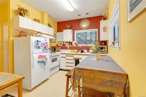 4845 Brenton Page Rd, Ladysmith, BC 