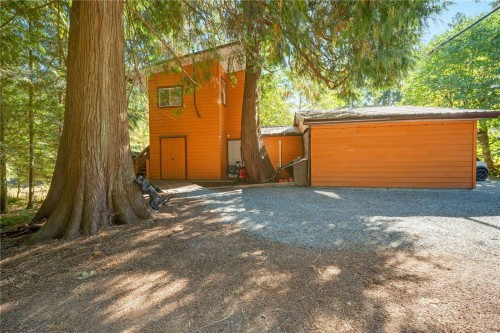 4845 Brenton Page Rd, Ladysmith, BC 