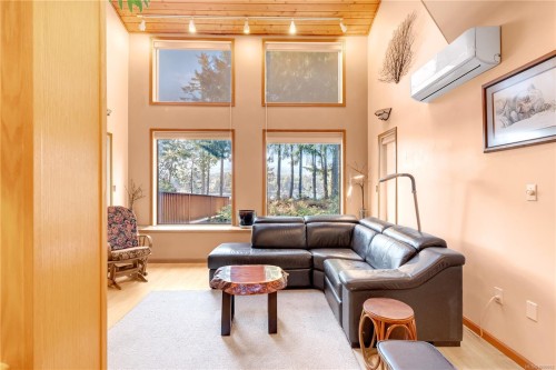 4845 Brenton Page Rd, Ladysmith, BC 