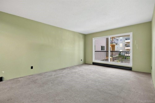 #212-1015 Cumberland Rd, Courtenay, BC 
