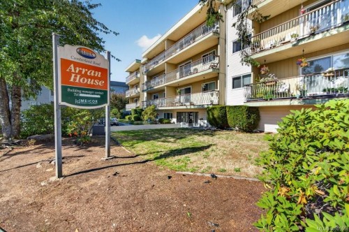 #212-1015 Cumberland Rd, Courtenay, BC 
