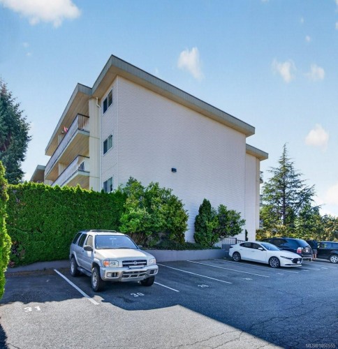 #212-1015 Cumberland Rd, Courtenay, BC 