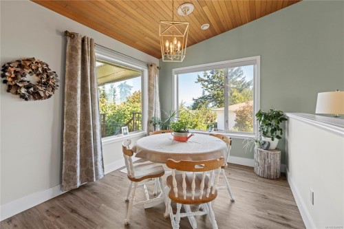511 Panorama Pl, Parksville, BC 