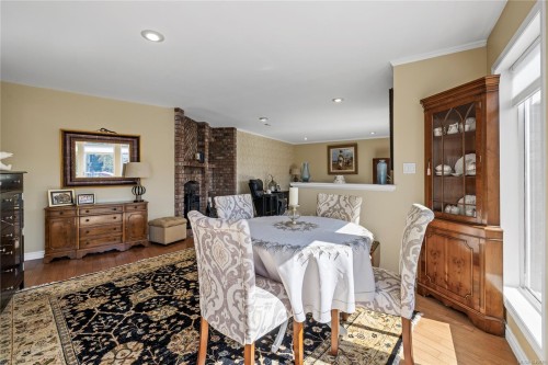 511 Panorama Pl, Parksville, BC 