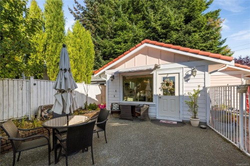 511 Panorama Pl, Parksville, BC 