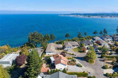 511 Panorama Pl, Parksville, BC 