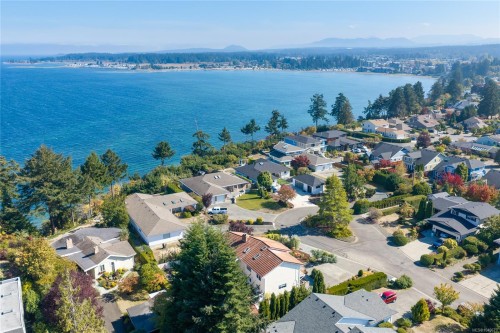 511 Panorama Pl, Parksville, BC 