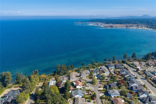 511 Panorama Pl, Parksville, BC 