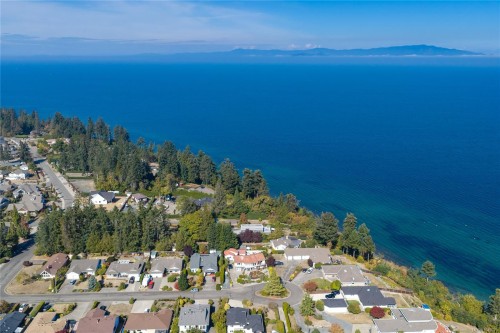 511 Panorama Pl, Parksville, BC 